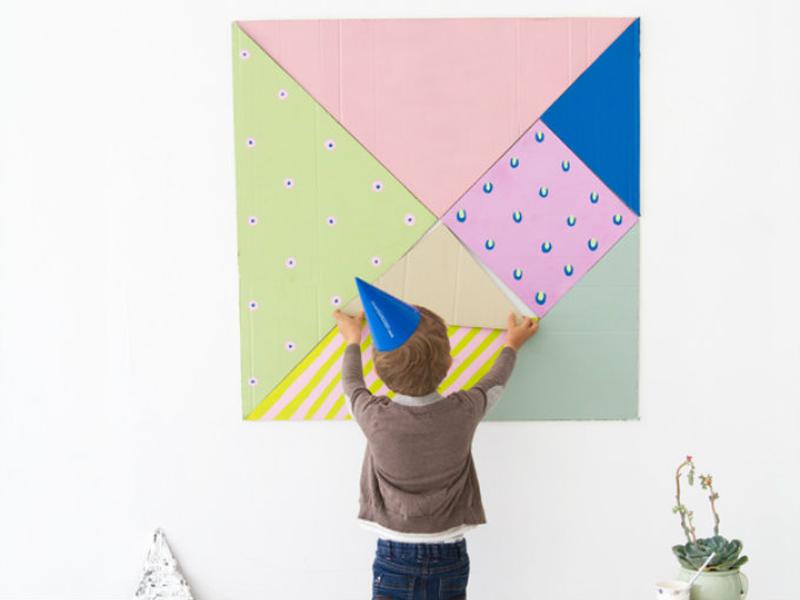 Un tangram gigante es una buena idea para jugar con tus hijos