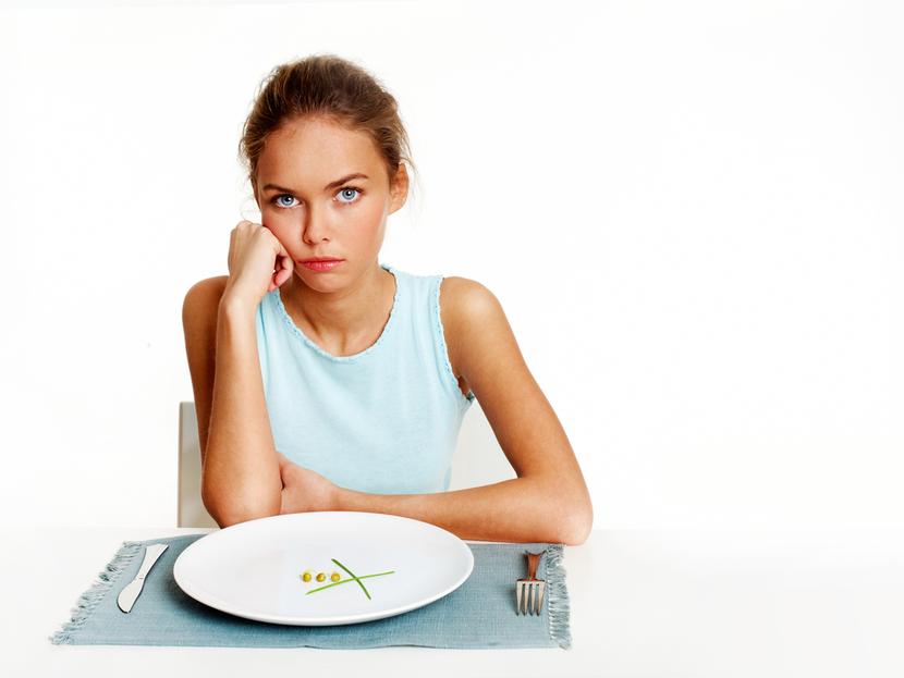 ¿Si dejo de comer bajo de peso?