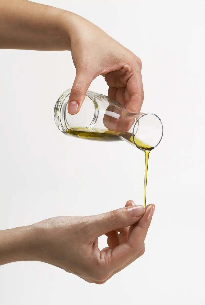 Aceite de oliva para hidratar y limpiar las