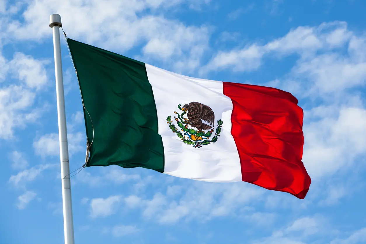 Bandera de México / Foto: iStock / Matthew Corley