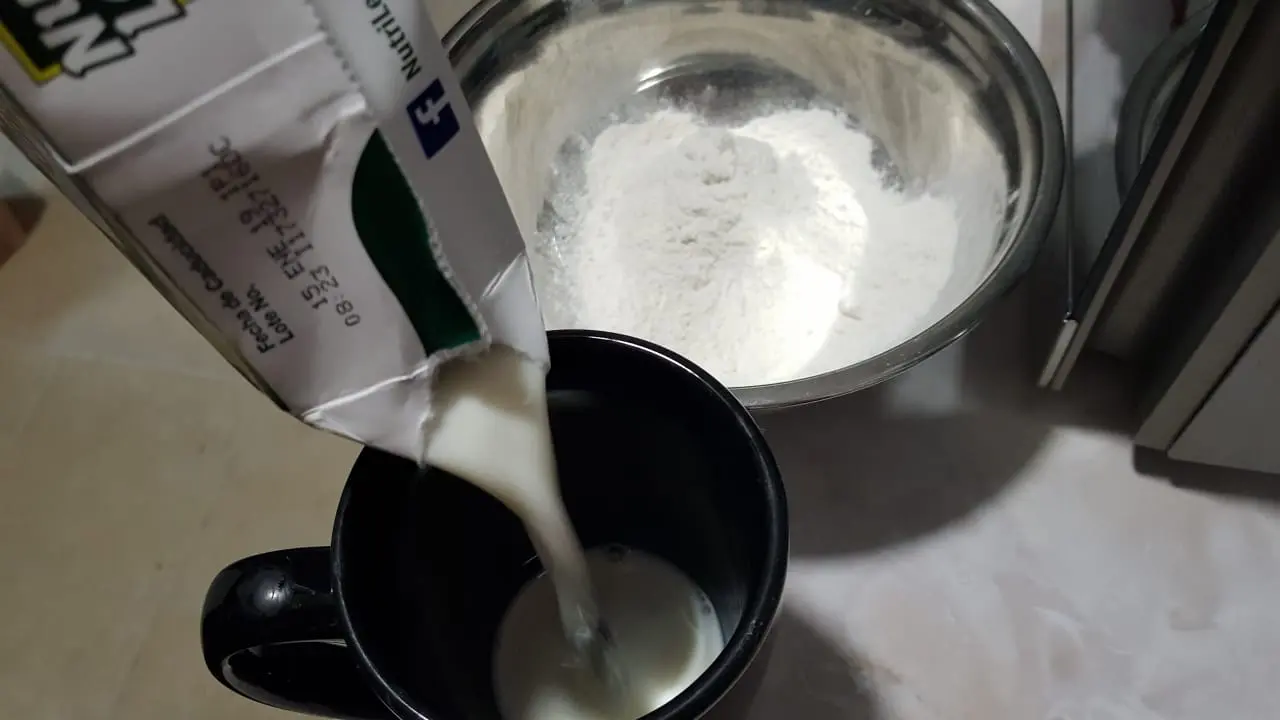 Media taza de leche